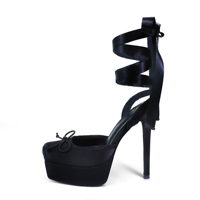 Karri Stiletto