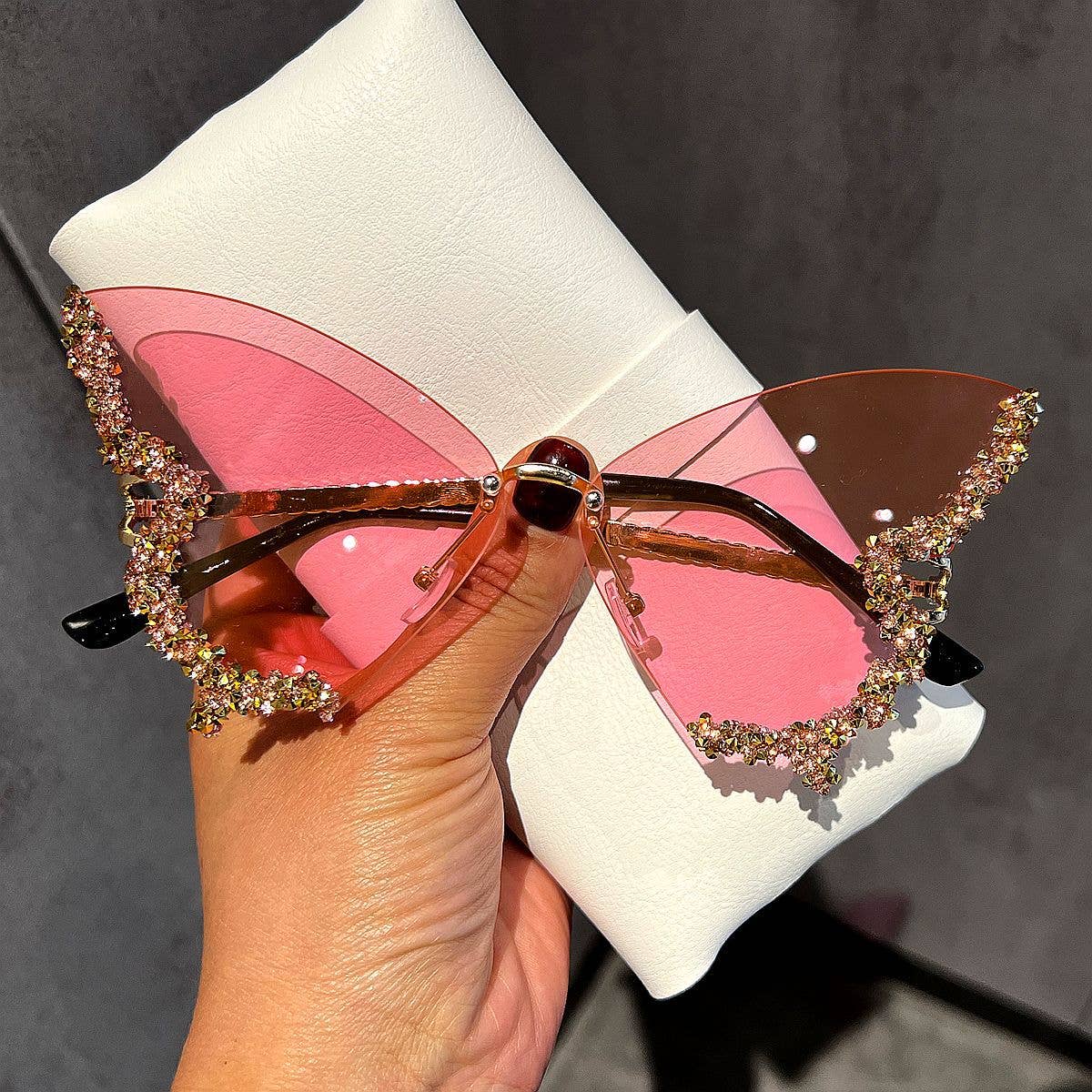 Butterfly Frame Sunglasses with Rhinestones Stylish UV400 Protection
