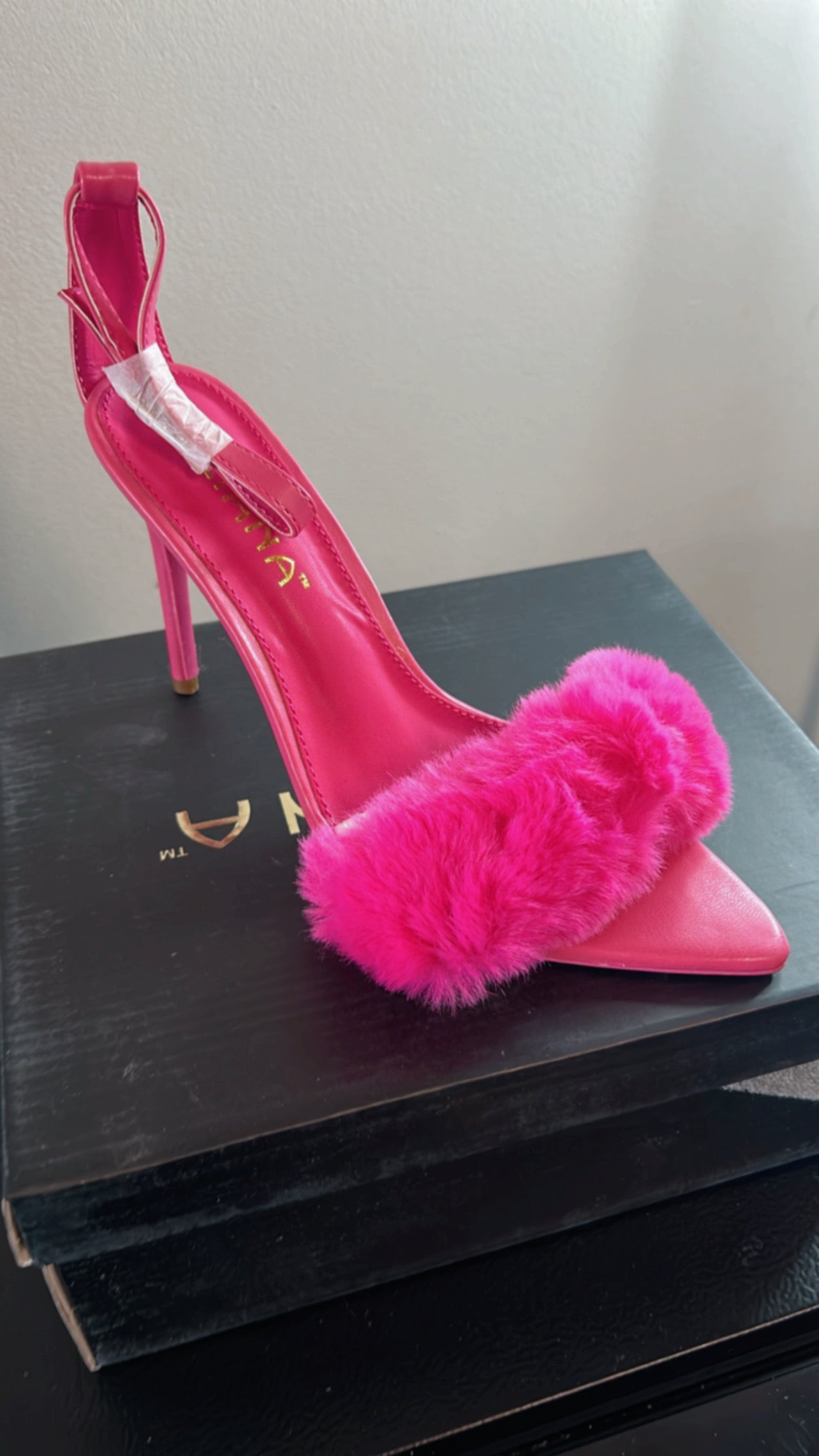 Fur Kitten Sandal in Pink